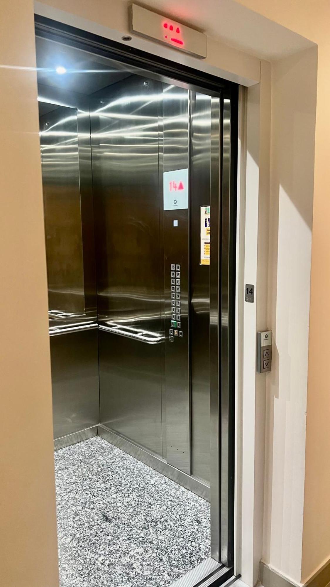 Apartamento Magnifico Em Frente Ao Metro Bras ! - Rua Coronel Mursa, 56 - Bras *
